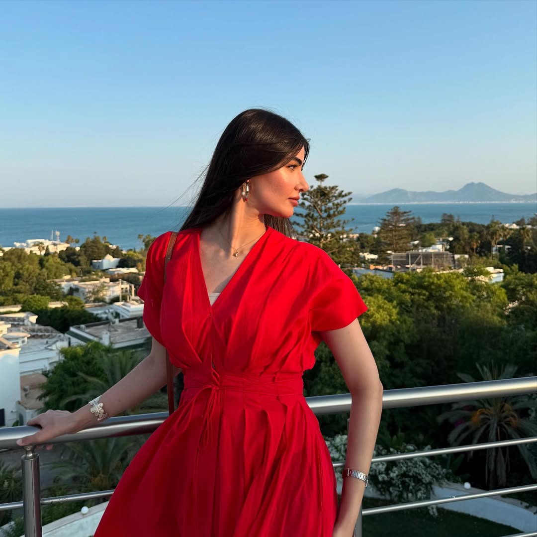 Lady in Red