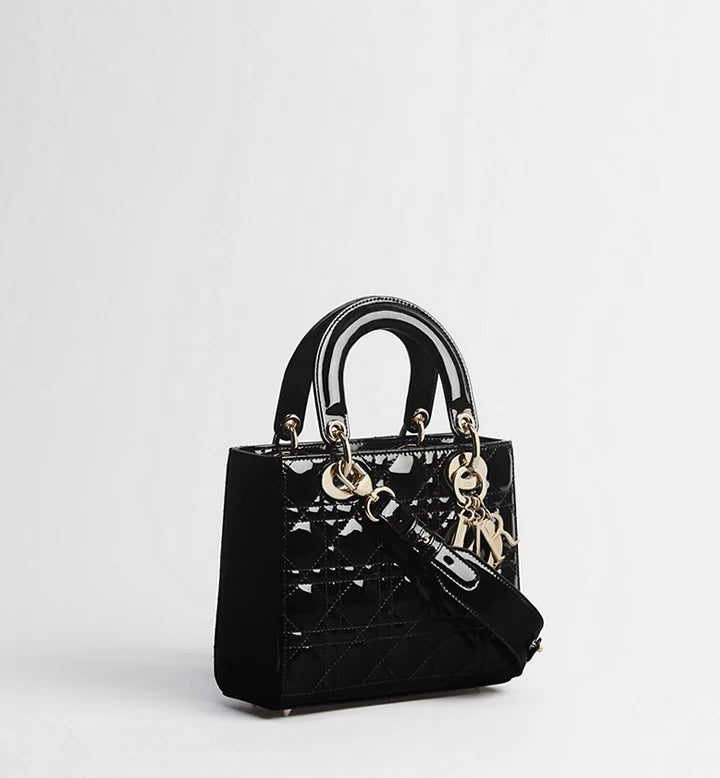 LADY VERNIS