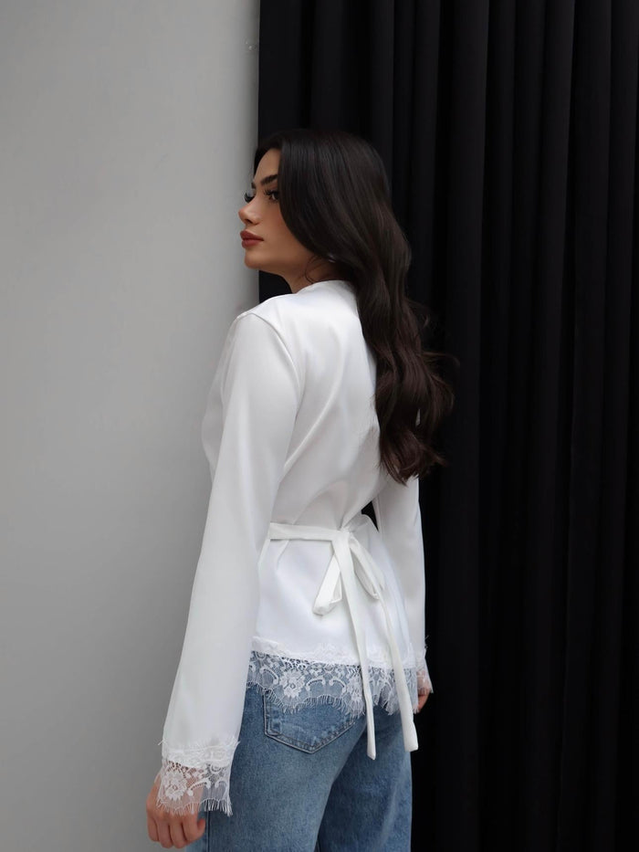 Essential Lace Blouse