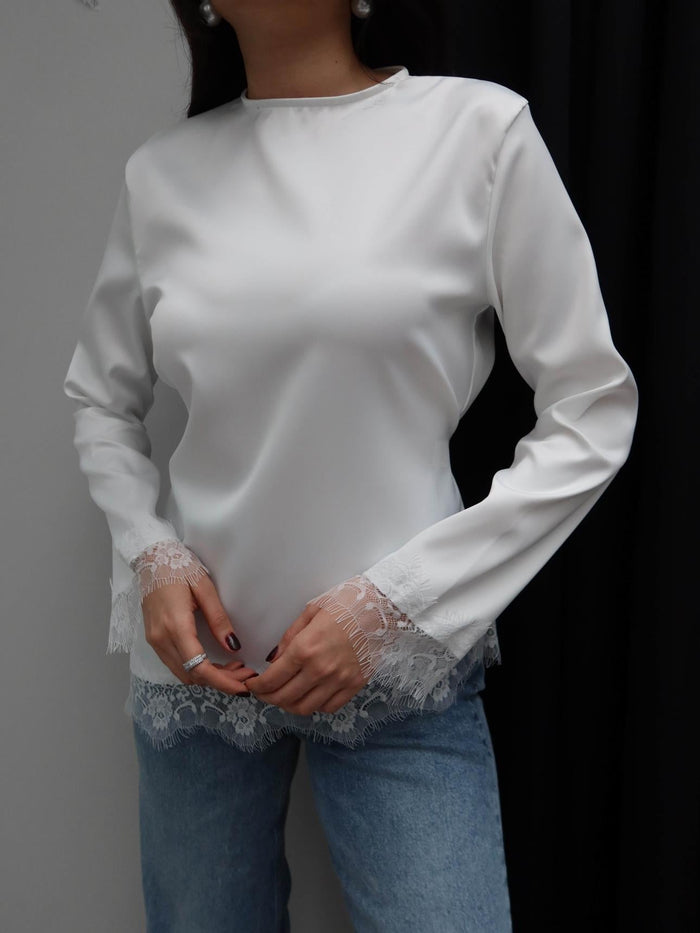 Essential Lace Blouse